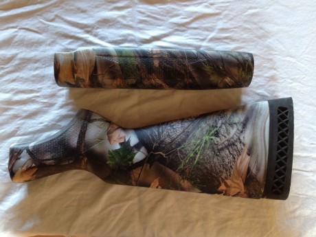 Vendo culata y guardamanos camo para Mossberg 500A precio 80 euros porte incluido 00