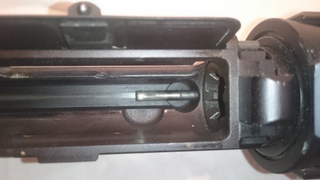 Hola, tengo este fusil desde hace un año y me gustaría poder desmontarlo completamente y dado que me dio 30