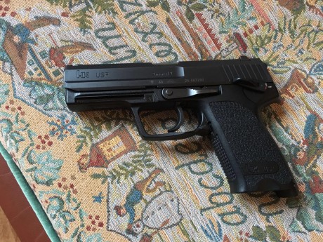 Vendo pistola 9M HK usp en buenas condiciones con cuatro cargadores
 
  VENDIDA    12