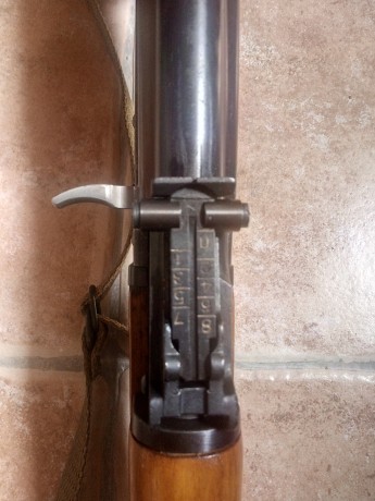 vendo este ak47 de co2 calibre 4,5 metalico hecho a partir de piezas originales, incluye la correa y kit 01