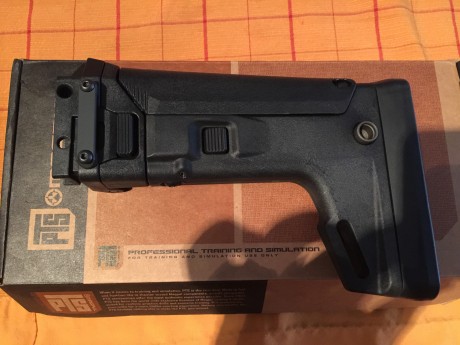 Vendo culata Magpul PTS ACR , nueva a estrenar, vale para Hk usc o Hk sl8 con kit Hera 
Precio 110 euros 02