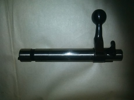 Hola vendo carabina calibre 22 L.R. , es una BRNO Mod.2E . La antecesora de la cz 452 . Esta en buen estado 31