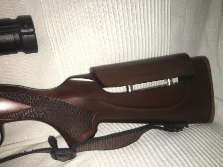 WINCHESTER 70 PRE 64 Cal.338wm

Winchester 70 Classic sporter, cerrojo pre64 cal. 338 WM customizado por 60