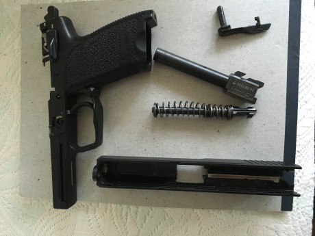 Vendo pistola 9M HK usp en buenas condiciones con cuatro cargadores
 
  VENDIDA    72