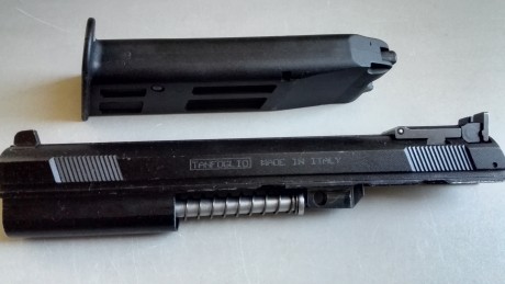 SE VENDE Kit del 22mm lr, necesita repaso tiene interrupciones puede ser la aguja pero no lo utilizo por 51