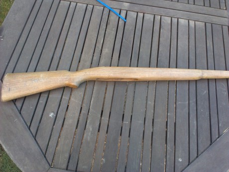 vedo culata sin usar para destroyer.
solo tiene pequeñas señales de rodar por almacen. no tiene golpes 02