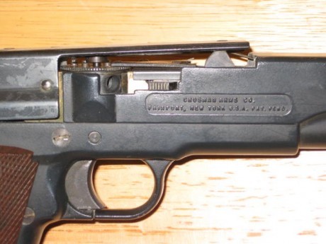 ¡  La Crosman 451, conocida también como MILITARY 45 AUTO  ! 

 Encontrar un arma de éstas características 00