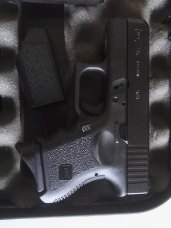Vendo extensión para cargador glock modelo 26/27/33/39.El precio es de 14 euros puesto en casa del comprador 01