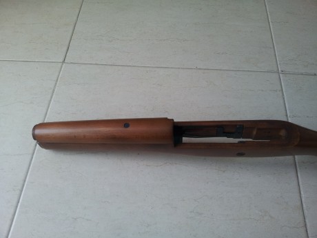 Vendo conjunto culata+guardamanos en madera. 60€ puesto en casa del comprador (peninsula)

NO se vende 02