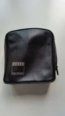 Con su correa y funda original. Por favor, no se cambian. 

500€

Rebajados a 450€ 10