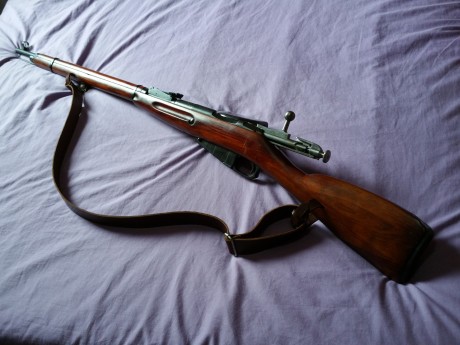  50 euros menos 
Vendo Mosin Nagat de 1939 en muy buen estado de conservación, calibre 7,62*54.
Gran precisión, 02