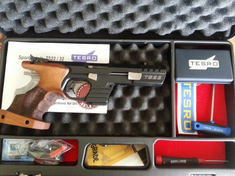 Vendo pistola nueva de fabricacion Alemana, de competición, Marca Tesro Modelo TS 22 3 PRO calibre .22L
La 00