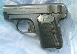 Vendo pistola FN mod 1906 inutilizada con certificado Frances. Tiene movimiento de partes. 
Mando fotos 10