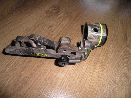 Hola a tod@s,
vendo un arco hoyt ruckus practicamente nuevo ya que no se ha tirado apenas con el,tiene 11