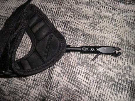 Hola a tod@s,
vendo un arco hoyt ruckus practicamente nuevo ya que no se ha tirado apenas con el,tiene 30