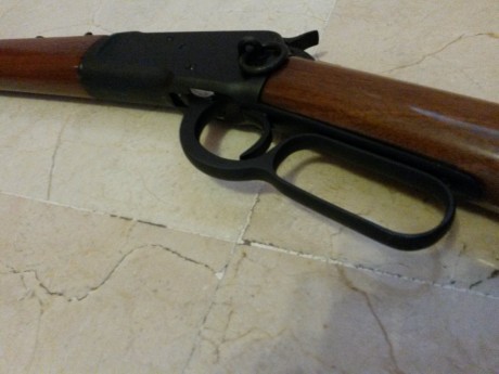 Vendo rifle tigre muy bien conservado no soy cazador y lo tenia para tiro al blanco y coleccionismo, precio 00