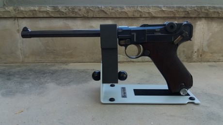 Vendo Luger P08 DWM en buen estado de conservación aunque con sus años y con toda la numeración coincidente.
Cañón 01