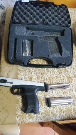 vendo walther sp m1, estado nueva viene en su caja con dos cargadores , la pistola esta en asturias con 02