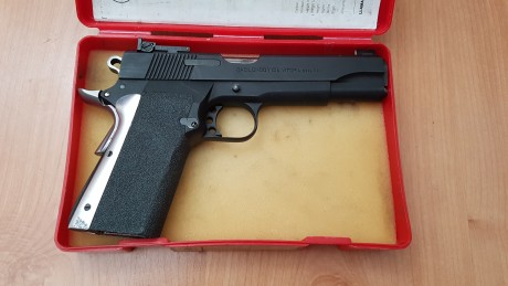 Hola compañeros del foro. Pongo a la venta esta preciosa pistola Llama MAX II del calibre 45 ACP. Está 01