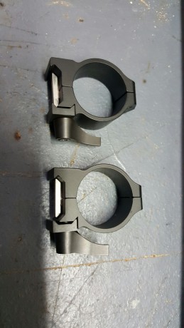Prácticamente nuevas, cambio por mismo modelo, serie inmediatamente mas alta, estas me quedan un tanto 00