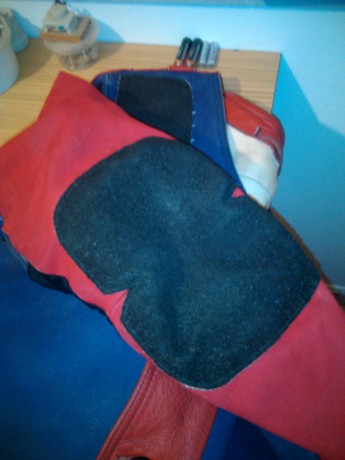 Hola a todos:
Un amigo me ha pedido que ponga a la venta unas chaquetas de tiro que tengo en casa y que 11