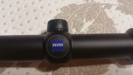 Se vende visor a estreno Zeiss  Diavari Clasicc 1,5/6X42, tubo de 30mm,retícula 4 en primer plano focal 10