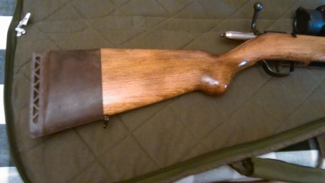 Vendo por necesidad de hacer hueco en el cupo una escopeta del cal.410 de cerrojo impecable con cargador 20