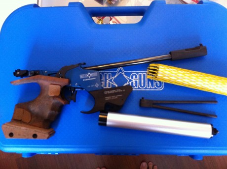 Se vende esta pistola, esta como nueva, se ha utilizado solo para entrenamoemto de calibres mayores.
La 32