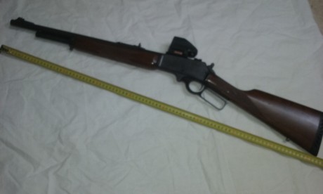 MARLIN del calibre 444. Lo más contundente para jabalí. Es el modelo P.  Mide 92 cms en total 45 el cañón. 01