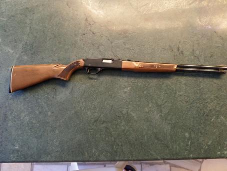 REBAJADA : Carabina Winchester calibre 22 mod. 290. precio 250 €. En perfecto funcionamiento y muy buena 02
