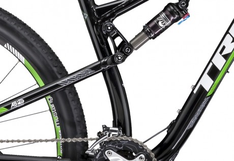 saludos

por falta de tiempo para realizar todos mis hobyes, vendo o cambio mi BTT de doble suspensión 00