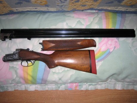 Hola.  Vendo superpuesta Lanber de choques fijos 1 y 3 estrellas, cañón de 71cm, dos gatillos no expulsora. 22