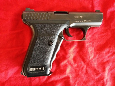La pistola se encuentra en perfecto estado, y es increíblemente precisa, gracias a su cañón poligonal 02