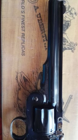 Vendo revolver de 7" SCHOFIELD de Uberti , calibre 45 lc , guiado en F , comprado nuevo en el mes 11