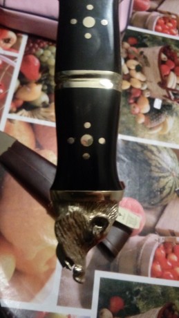 vendo MUELA COVARSI EDICION ESPECIAL BUFALO me lo regaló mi tio hace un par de meses pero no le voy a 121