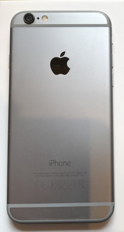 Vendo iphone 6 16Gb, es de diciembre del 2014, esta muy cuidado y siempre con funda con tapa de aperetura 01