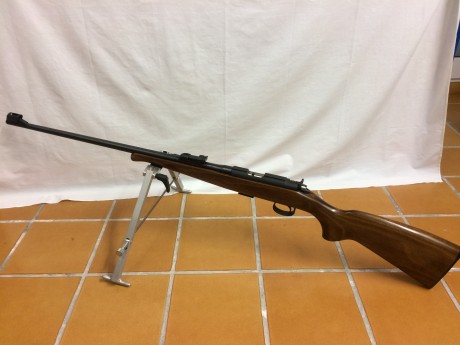  VENDO CZ 452-2E ZKM 

En perfecto estado!!!

No ha tirado ni 500 tiros.

Gatillo Afinado (SIN LIMAR).
Bípode 01