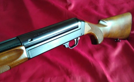 Benelli modelo Sl 121, apesar de sus años. Se encuentra completamenye nueva, no salió al campo nunca.
Calibre 00