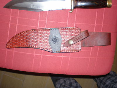 Hola vendo el cuchillo aitor bowie magnum también encontrado en el cajón del olvido, como el Ontario , 10