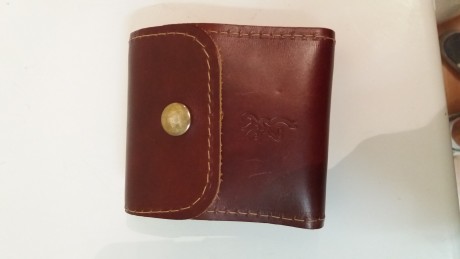 Vendo canana de cuero de cinturón  marca Browning para 10 balas 444 Marlin, usada sólo  una vez.
Precio 00