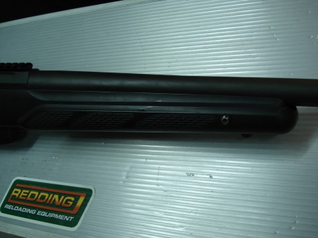 Vendo rifle t3 tactical, calibre 300wm, carril picatiny de 20 moas,  freno de boca hecho por armero, esta 00