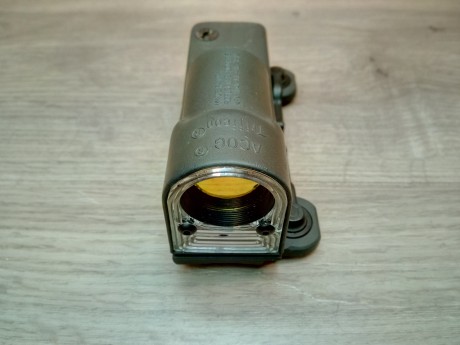 VENDIDO Trijicon reflex 1x24  con monturas Trijicon Reflex A.R.M.S. 15
Usado en buen estado de conservación.
Conserva 01