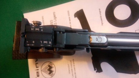 Vendo pistola cl. 22 mod. AW 93, en perfecto estado de todo, con instrucciones en castellano.
Precio algo 01