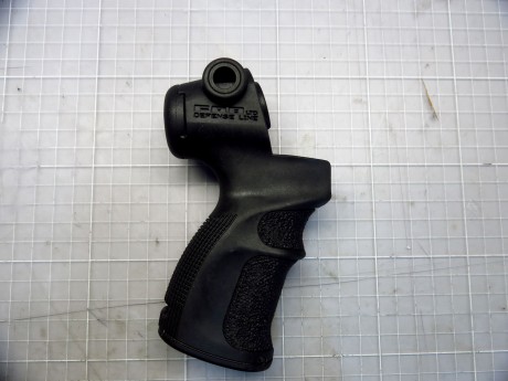 Se vende pistolete para mossberg 500
Precio de venta 60€ incluidos los portes a la península. 01
