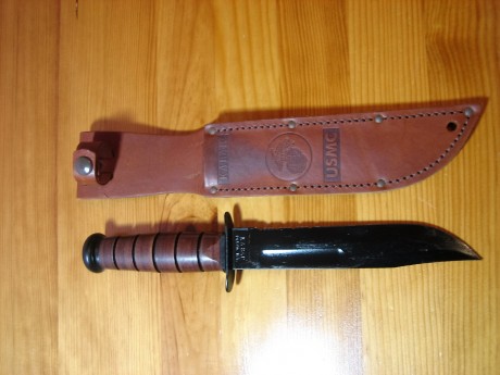 Hola. Vendo este cuchillo, con parte del filo de sierra.  65€ . Está en Asturias. Sin estrenar
PD.: el 01