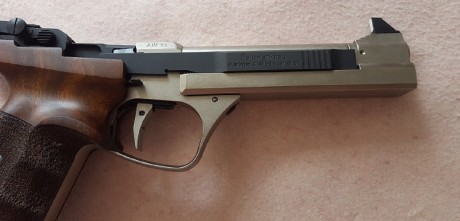 Con el fin de ir dejando la afición, pongo a la venta esta estupenda pistola FEINWERKBAU Model AW 93., 01