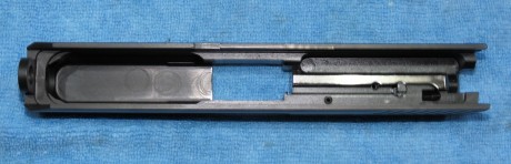 Vendo pistola HK USP calibre 45,guiada con licencia F,está en un estado escelente y con muy pocos tiros,se 21