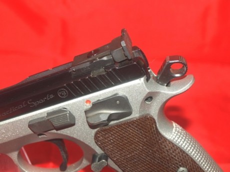 Por encargo de un Compañero que deja el tiro, vendo dicha pistola
preparada para el tiro de precisión 10