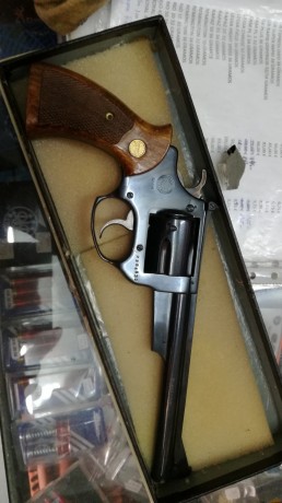 Hola, Un amigo, tiene en venta, NO cambios solo efectivo, las siguientes armas cortas. ASTRA MACHT VENDIDO.

Revolver 21