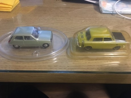 Compro coches-camiones-autocares-autobuses en miniatura, preferiblemente escala 1/43.
seguro que los teneis 160